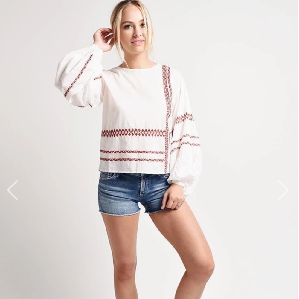 Joie Peasant Embroidered White Lightweight Red Stitches Gorgeous Boho Blouse